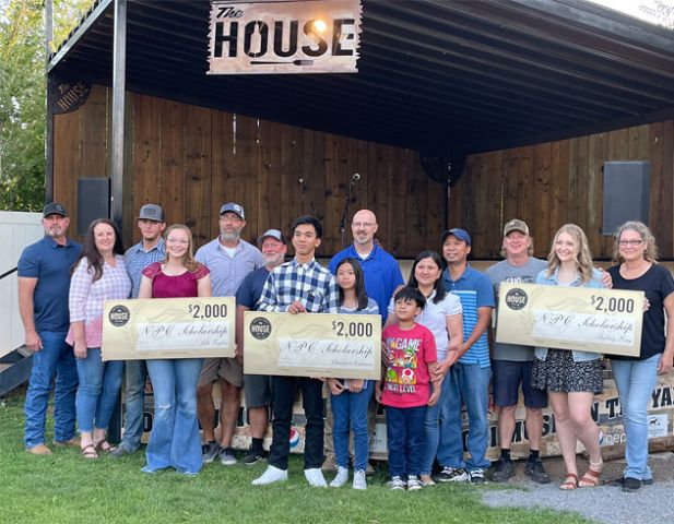 AZ Gives Day 2023 at The House AZ Gives Day 2023 at The House